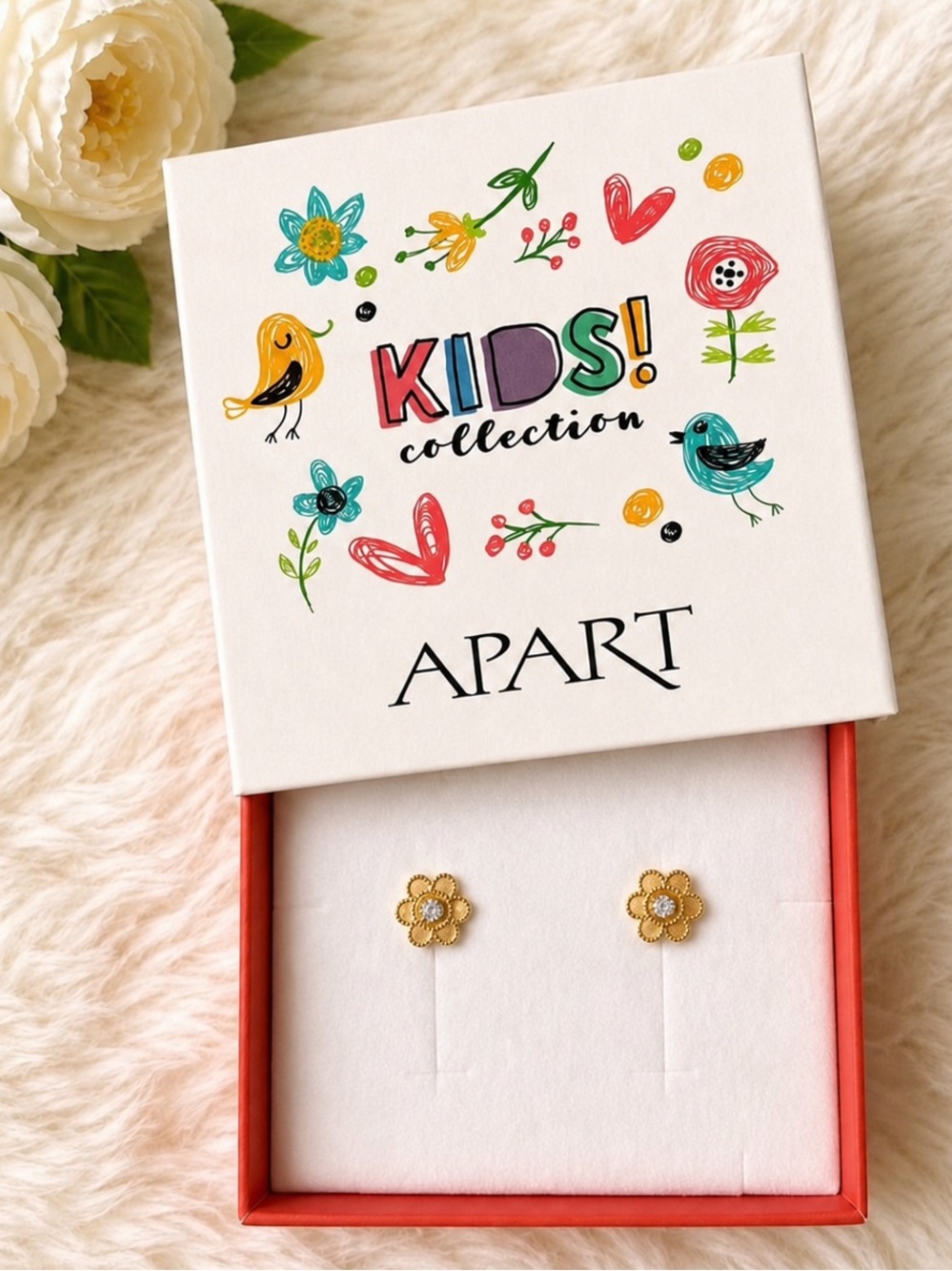Kids Gold Flower Stud Earrings New But No Tags
